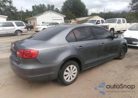 2011 Volkswagen Jetta 2.0L S z USA, uszkodzony, nr VIN 3VW2K7AJ4BM399236